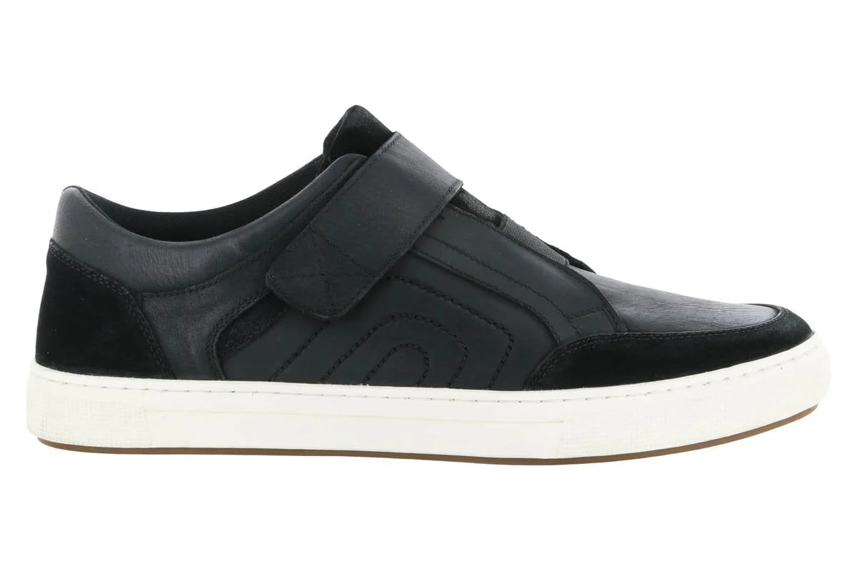 Propet Kade Velcro Sneaker Black - Image 3